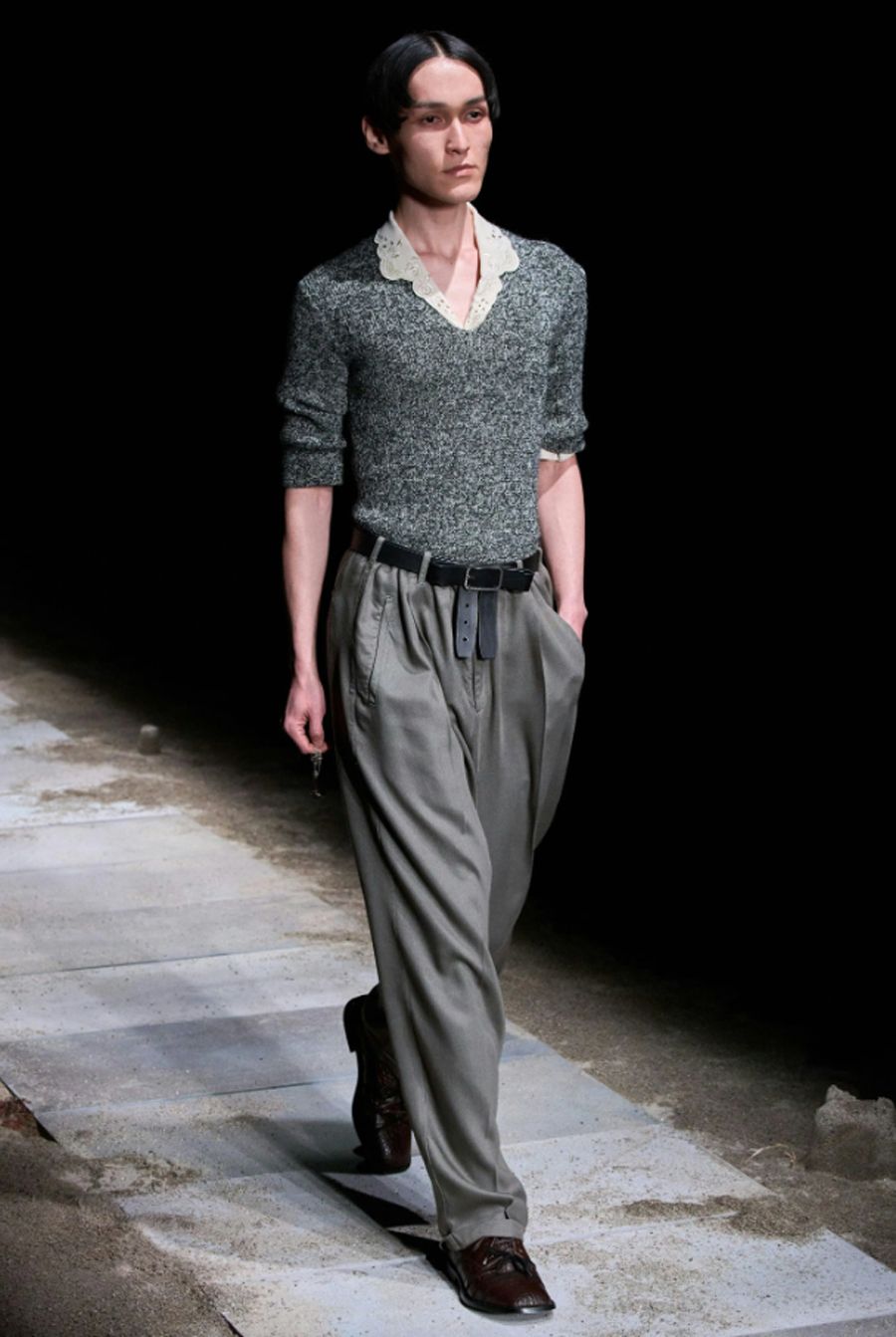 Xu hướng áo len nam Thu Đông 2025: Khi cổ lọ và cổ tròn lên ngôi - 6