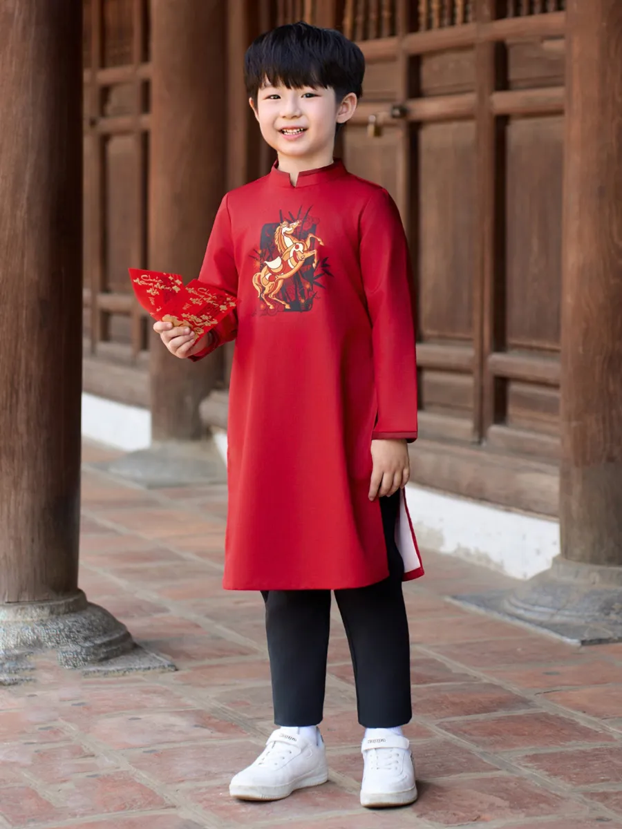 Áo dài Tết bé trai màu đỏ