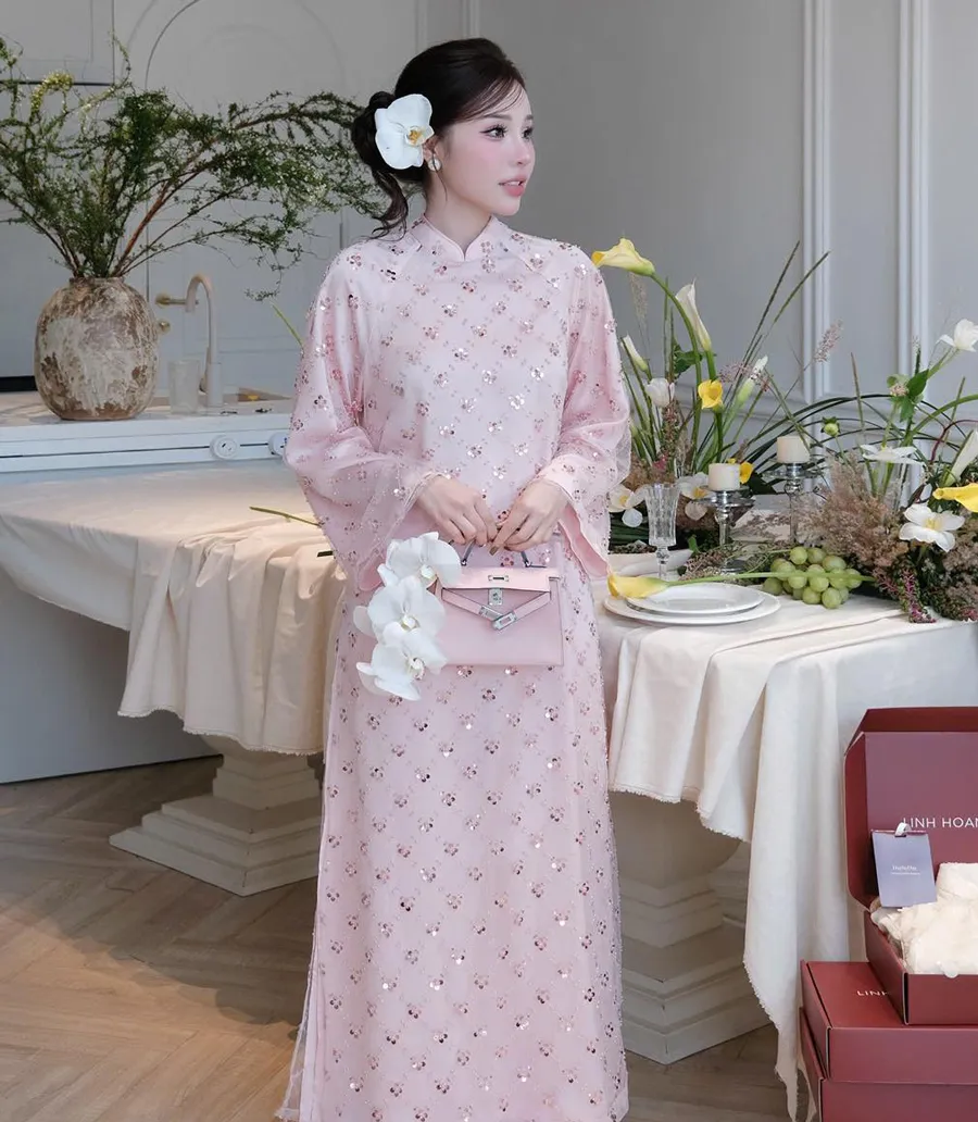 Áo dài kim sa pastel đính hạt nhỏ 