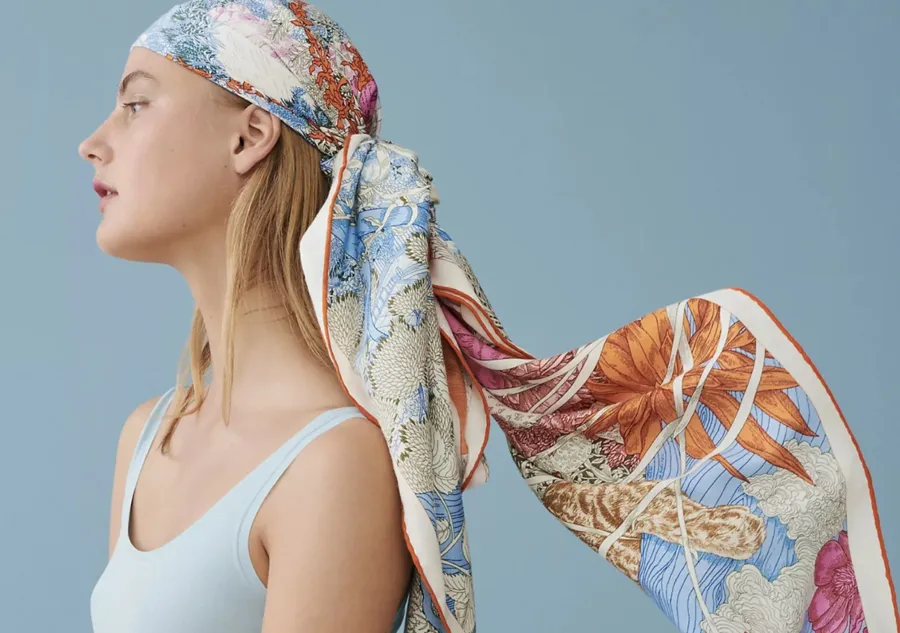 10 Cách Phân Biệt Khăn Hermès Thật Giả Chuẩn Xác - 1