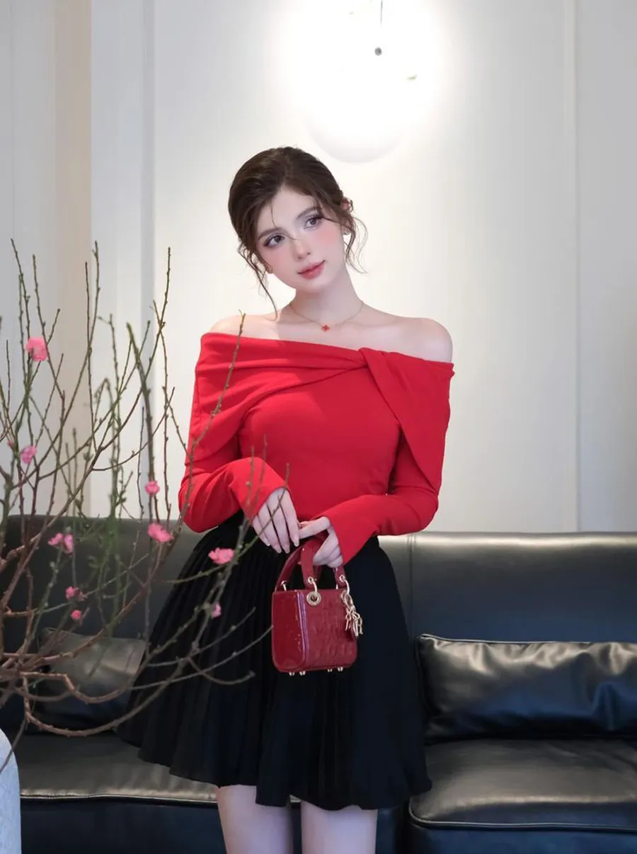 Đầm body trễ vai hoặc áo hở vai