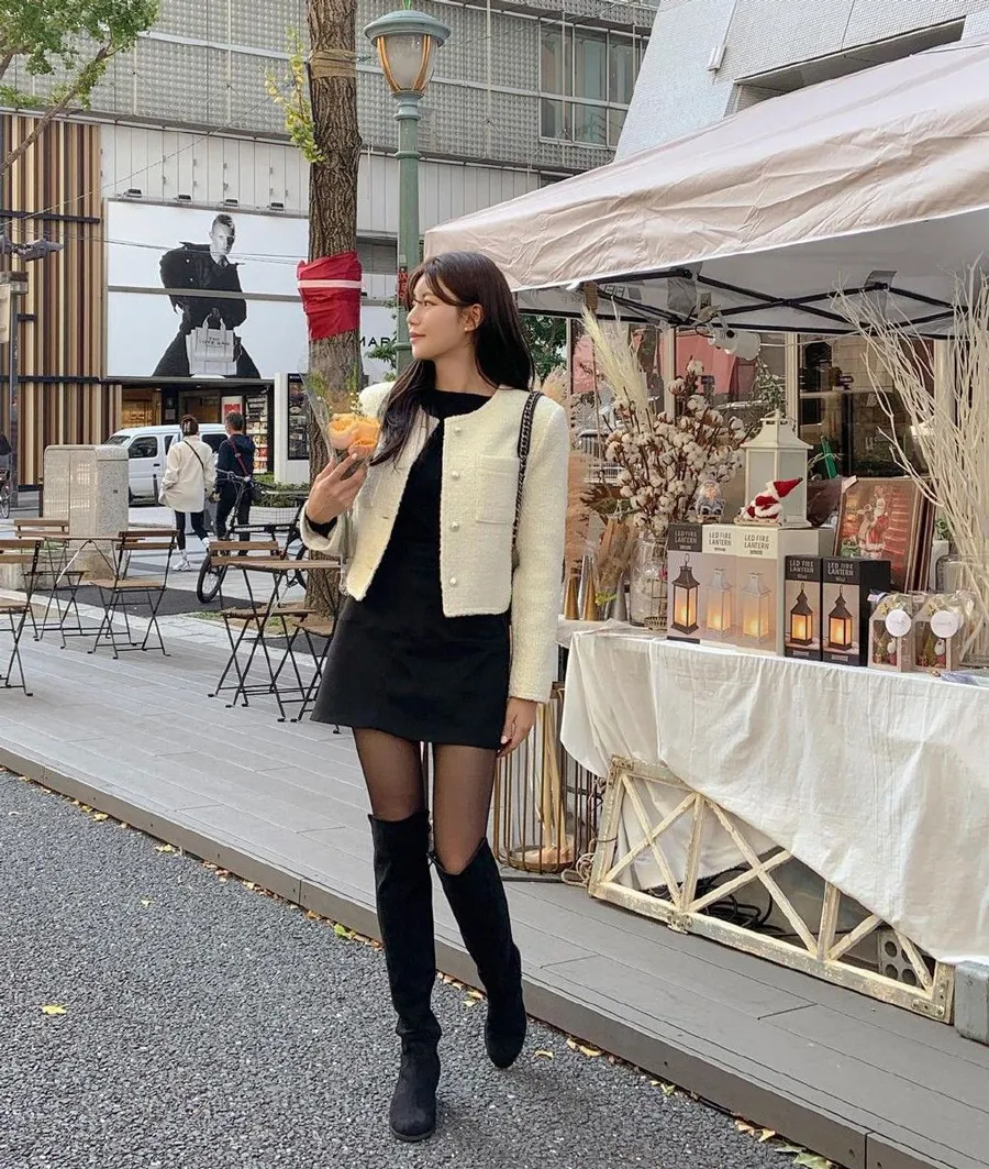 Áo dạ tweed phối với giày gì