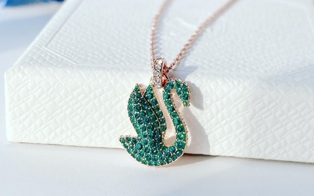 Top 8 Dây Chuyền Thiên Nga Swarovski Được Yêu Rất Thích 2025 - 2