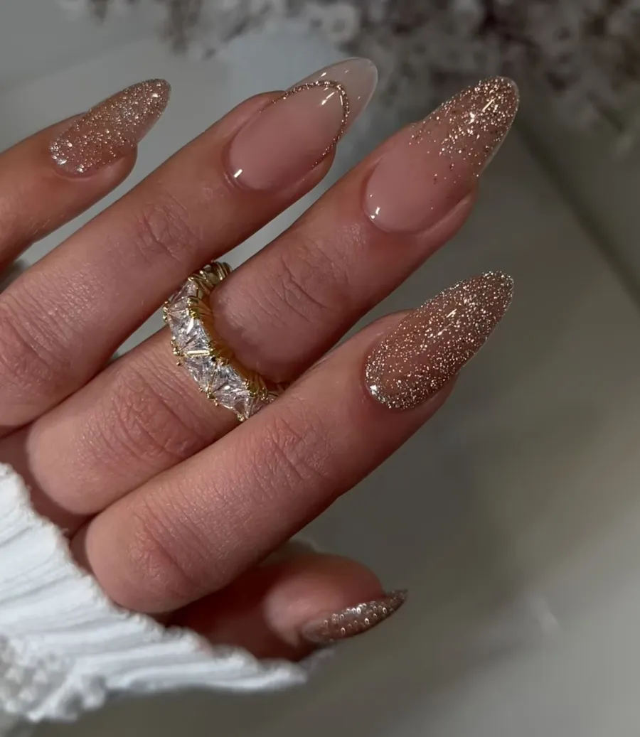 Top 60+ Màu Nail Hợp Với Mệnh Kim Mang Đến May Mắn Và Tài Lộc - 36