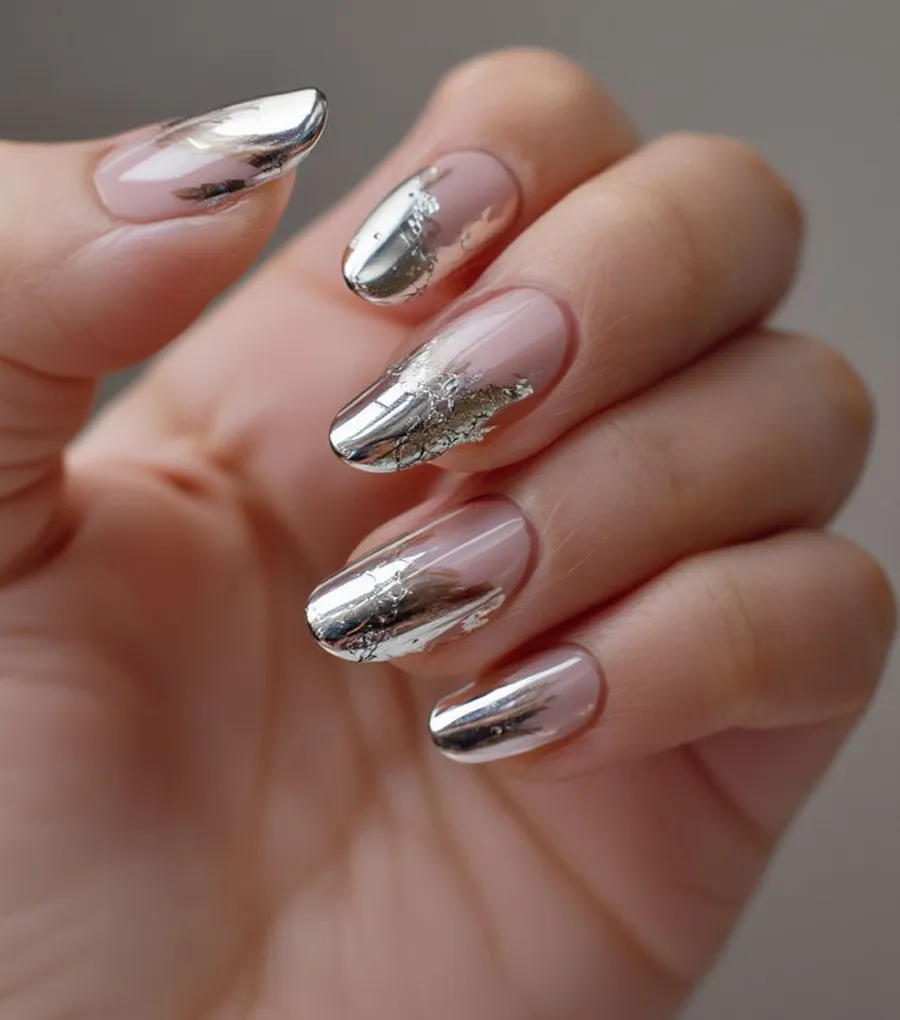 Màu Bạc Tráng Gương 