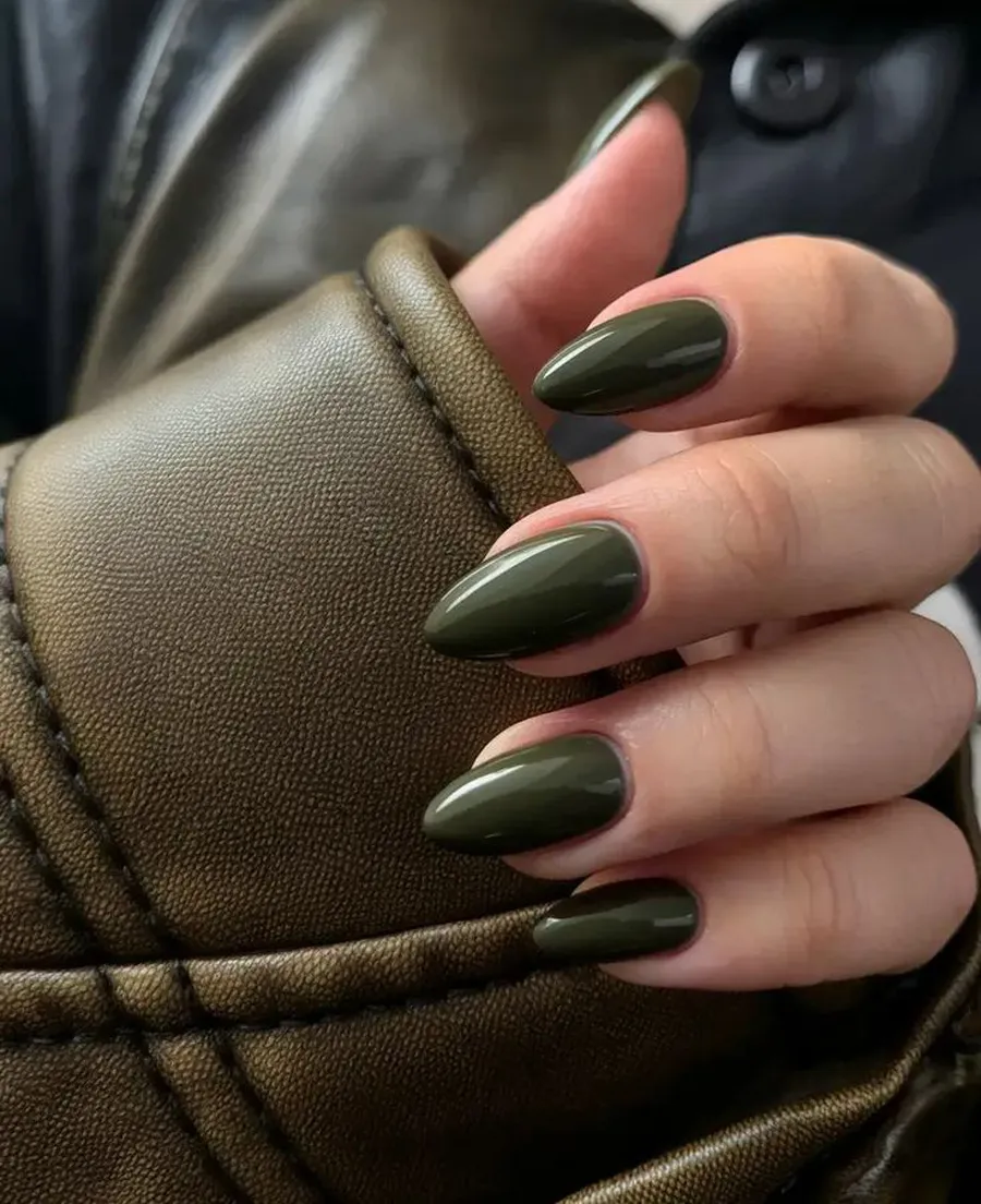 Những Màu Nail Mệnh Kim Cần Tránh