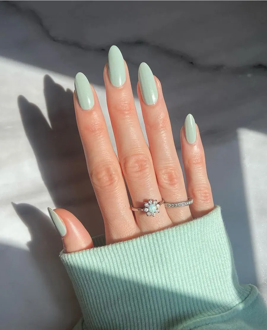 Nail màu xanh ngọc