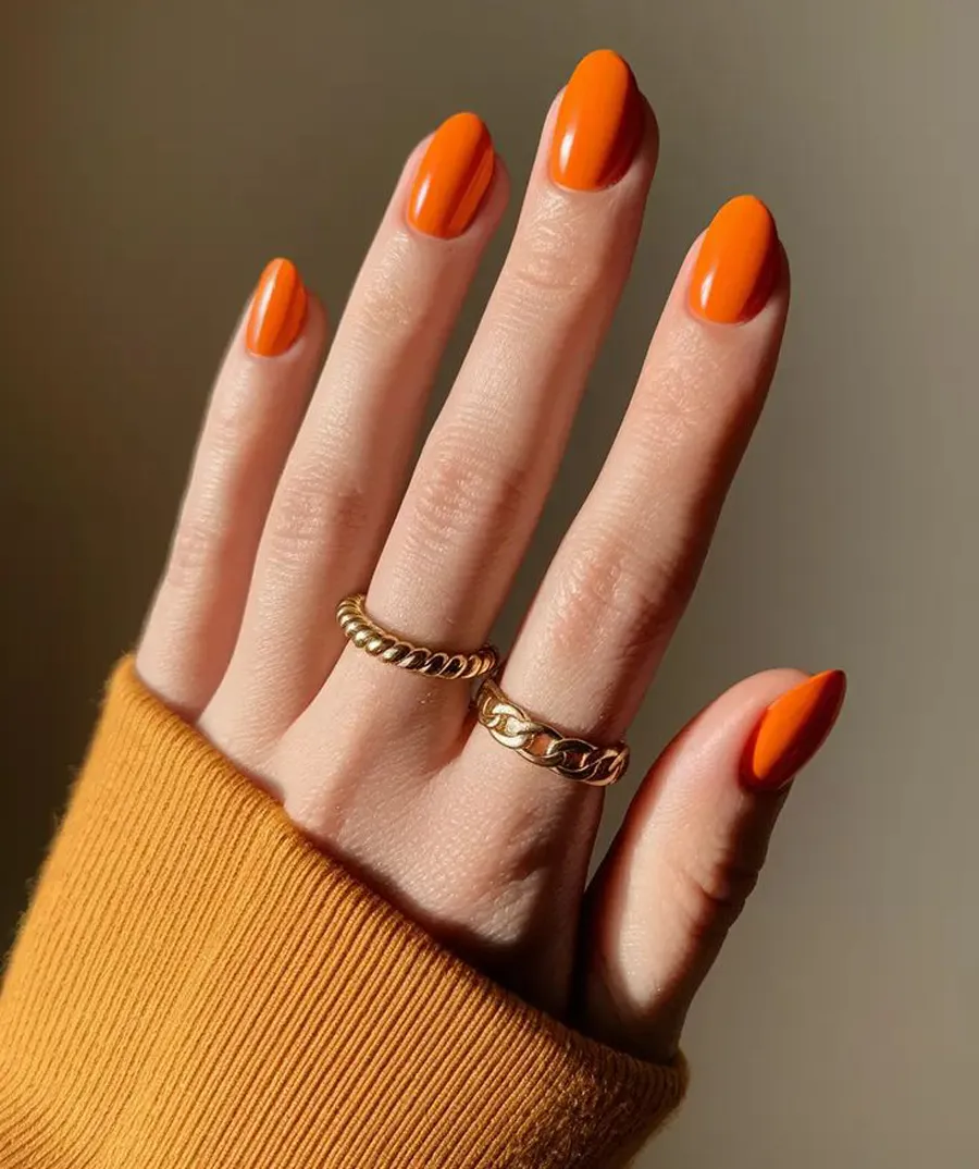 Mẫu sơn nail neon