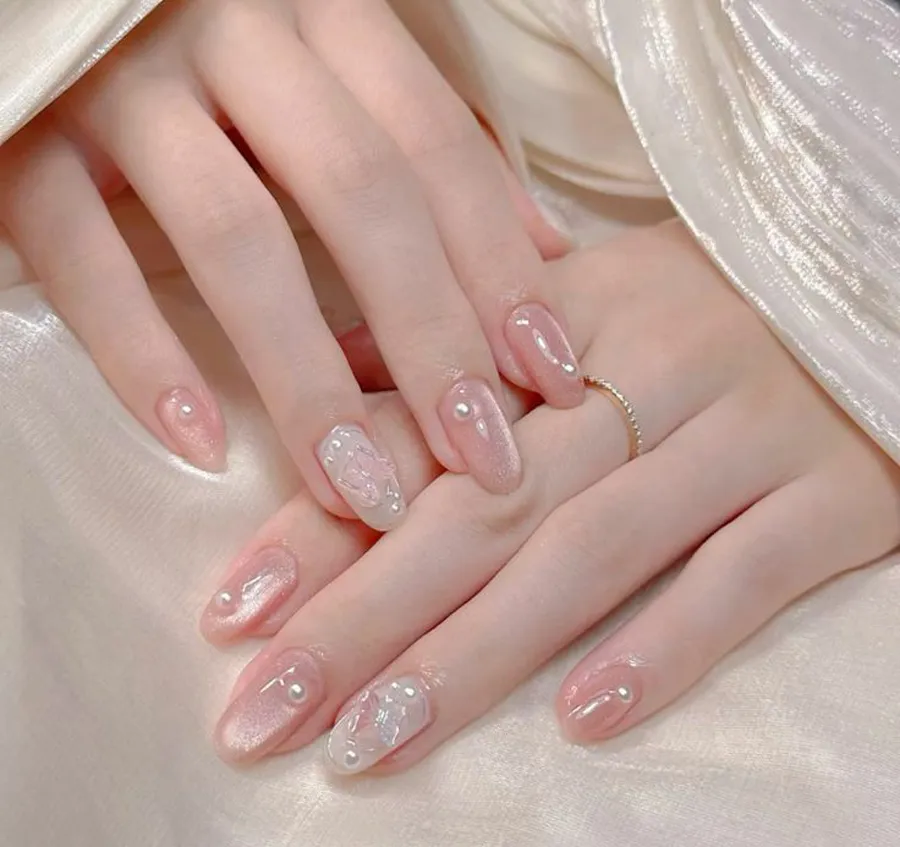 Mẫu nail mùa xuân đẹp cho móng ngắn