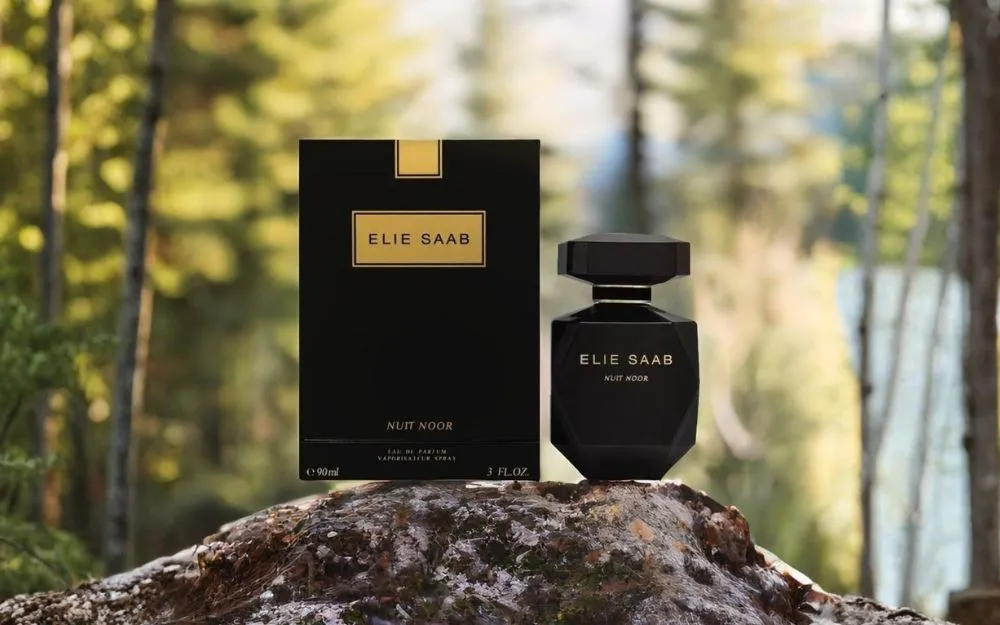 Review 9 Nước Hoa Elie Saab Thơm Lâu, Bán Cực Chạy Năm 2025 - 15