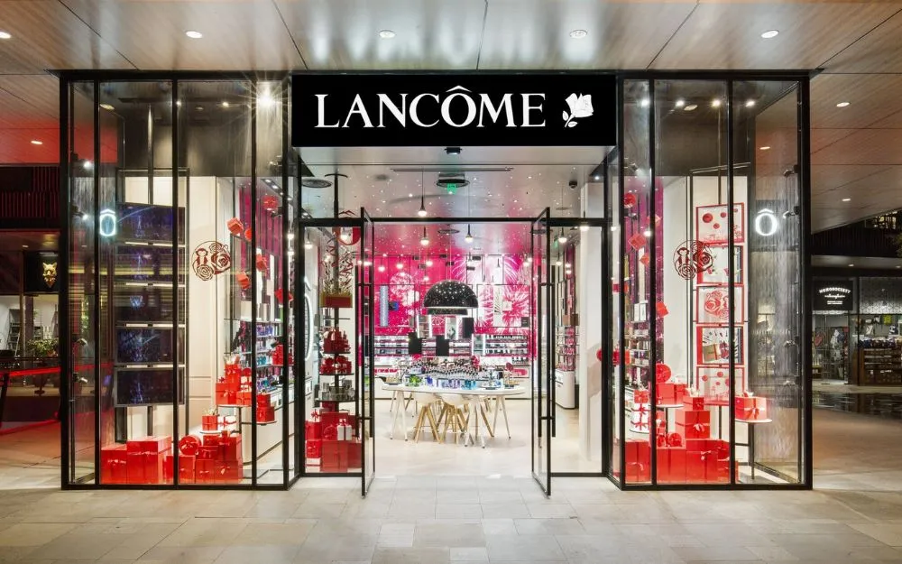 Nước Hoa Lancome Mùi Nào Thơm? Gợi Ý Top 11 Cái Tên Bán Chạy - 1