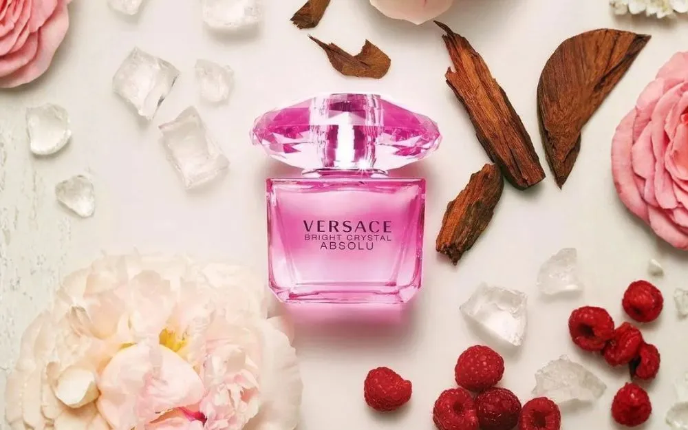 Top 10 Chai Nước Hoa Màu Hồng Có Mùi Hương Cực Nữ Tính [2025] - 2