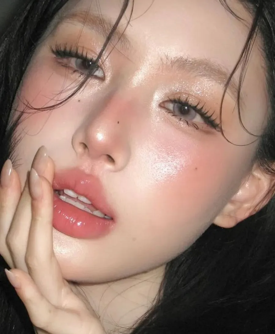 Phấn Mắt Tông Đào