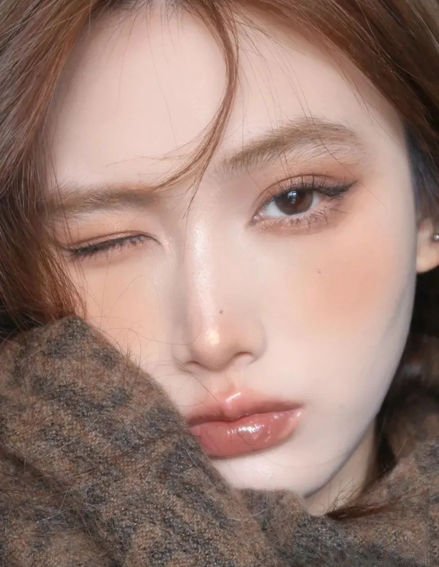 Phấn Mắt Tông Đất