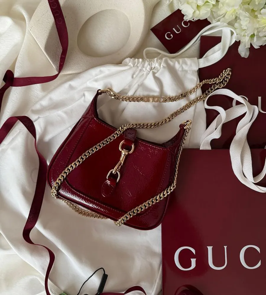 Quà tặng Tết năm mới cho bạn gái