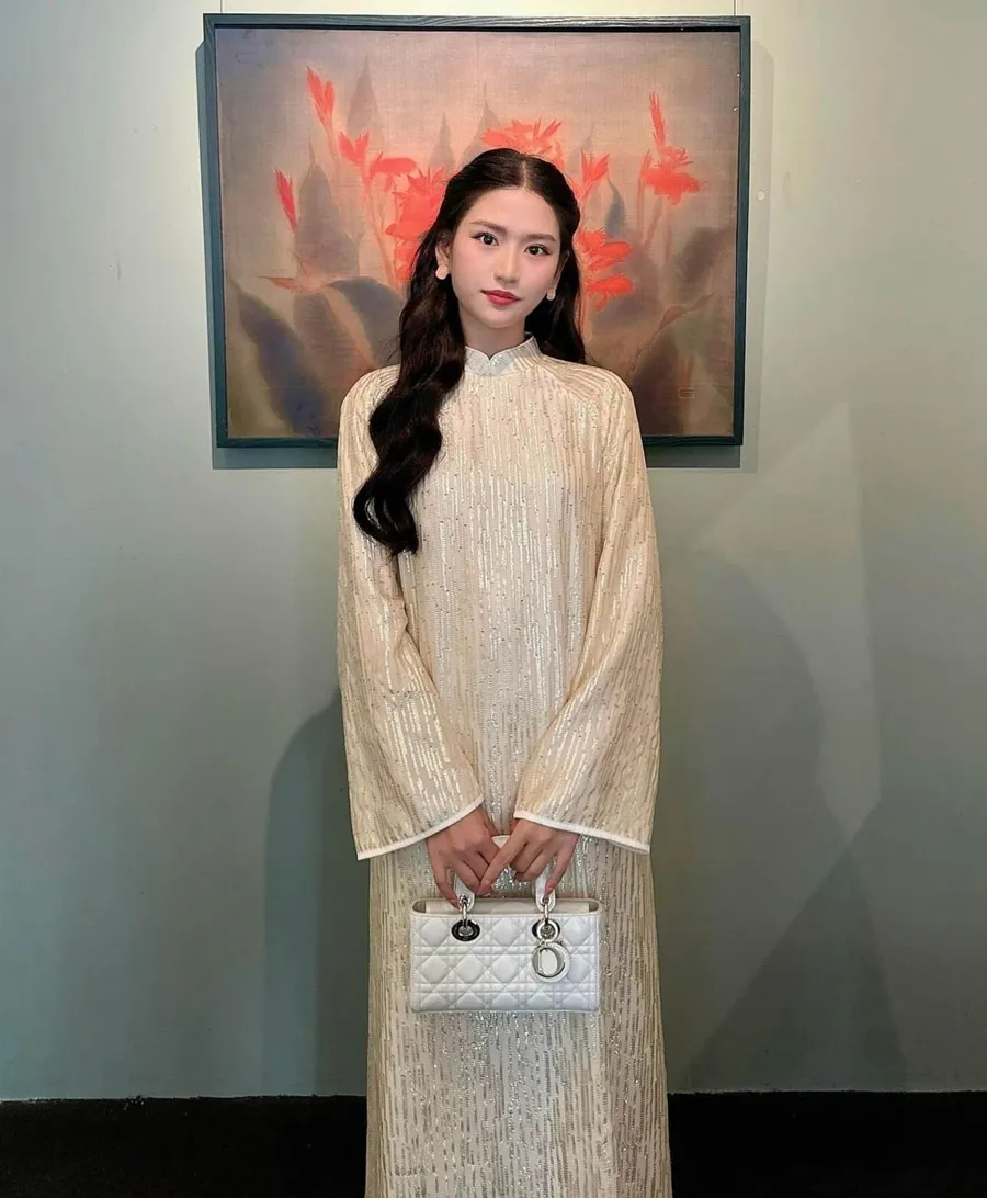 Áo dài hoa nhí, áo dài pastel