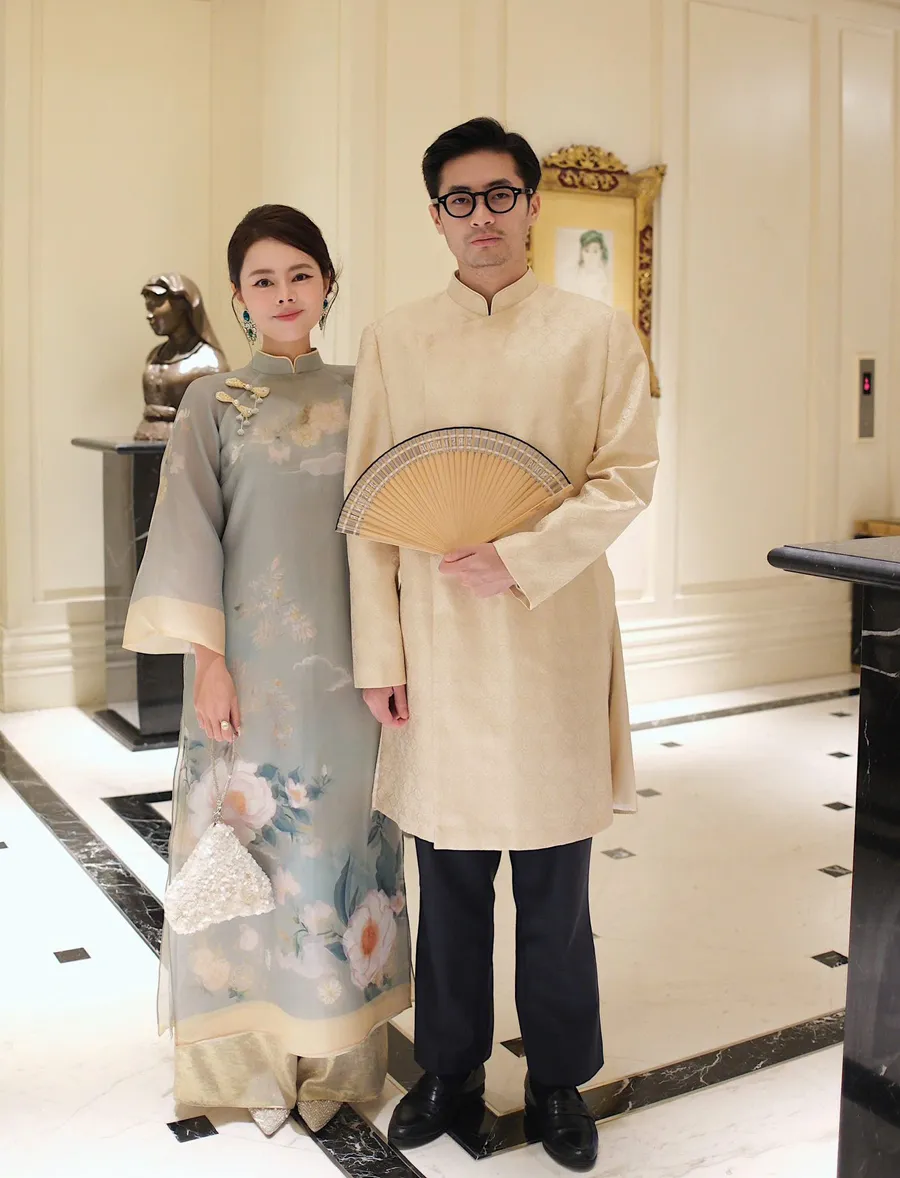 Phối áo dài cách tân với quần