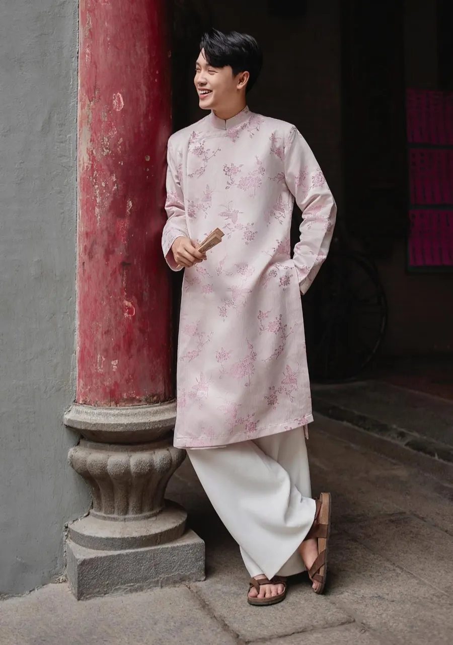 Áo dài cách tân tay raglan