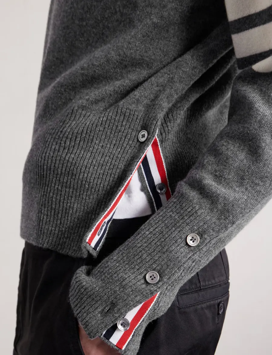 Đánh giá đường may, cấu trúc và các chi tiết hoàn thiện