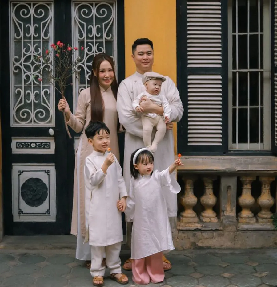 Status, caption Tết cho couple, người yêu lãng mạn và ngọt ngào