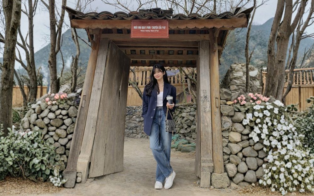 Đi Hà Giang Mặc Gì? 15 Gợi Ý Outfit Cho Nam Nữ Chụp Ảnh Cực Đẹp - 7