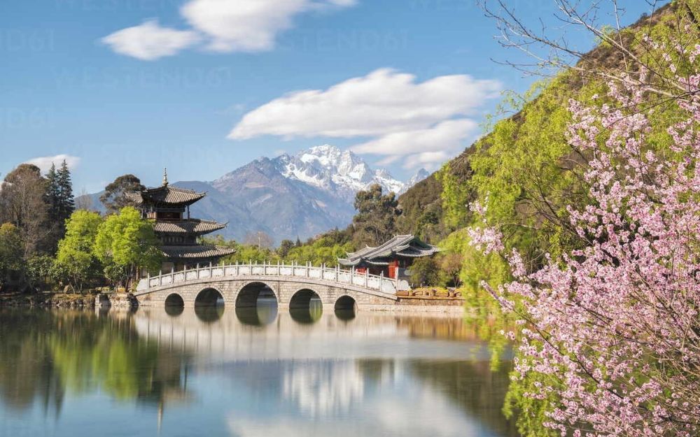 Đi Lệ Giang Mặc Gì Chụp Ảnh Đẹp? Gợi Ý 15+ Outfit Phù Hợp - 17