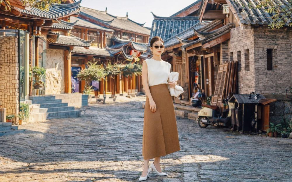 Đi Lệ Giang Mặc Gì Chụp Ảnh Đẹp? Gợi Ý 15+ Outfit Phù Hợp - 4