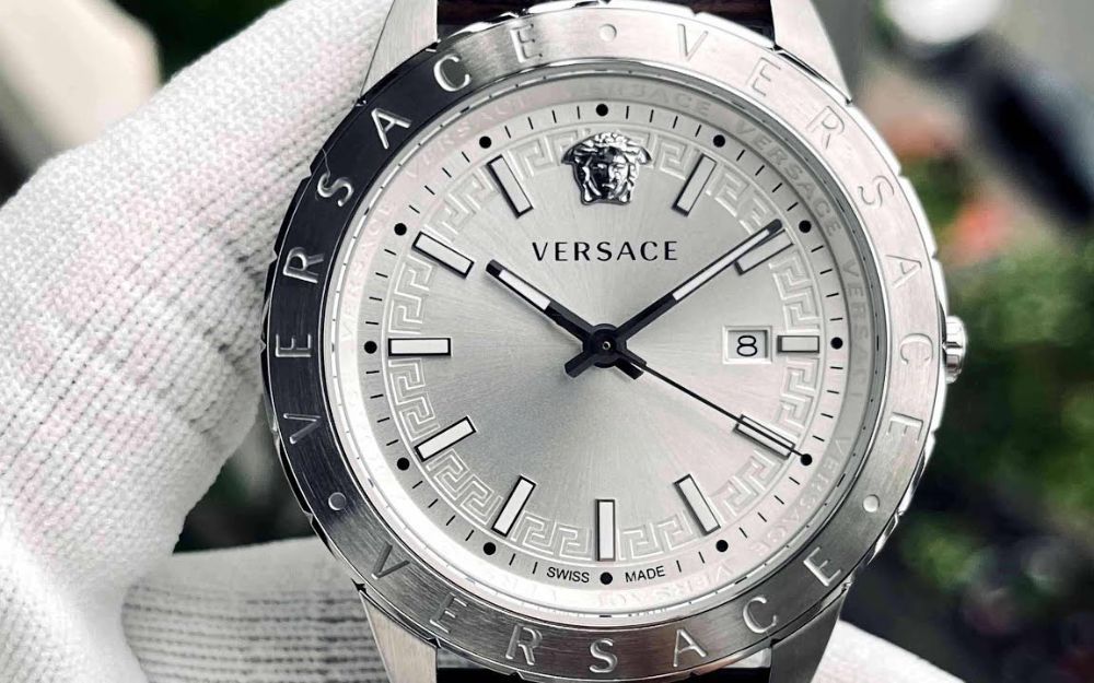10 Cách Phân Biệt Đồng Hồ Versace Chính Hãng Đơn Giản, Chuẩn Xác - 3