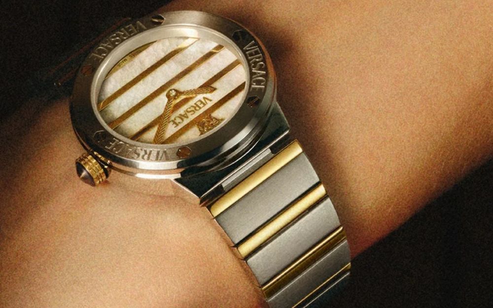 10 Cách Phân Biệt Đồng Hồ Versace Chính Hãng Đơn Giản, Chuẩn Xác - 8