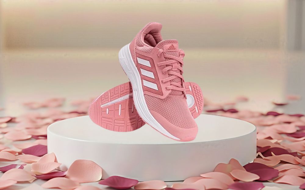 Review 10 Giày Adidas Nữ Bán Chạy, Hot Trend Thị Trường Hiện Nay - 3