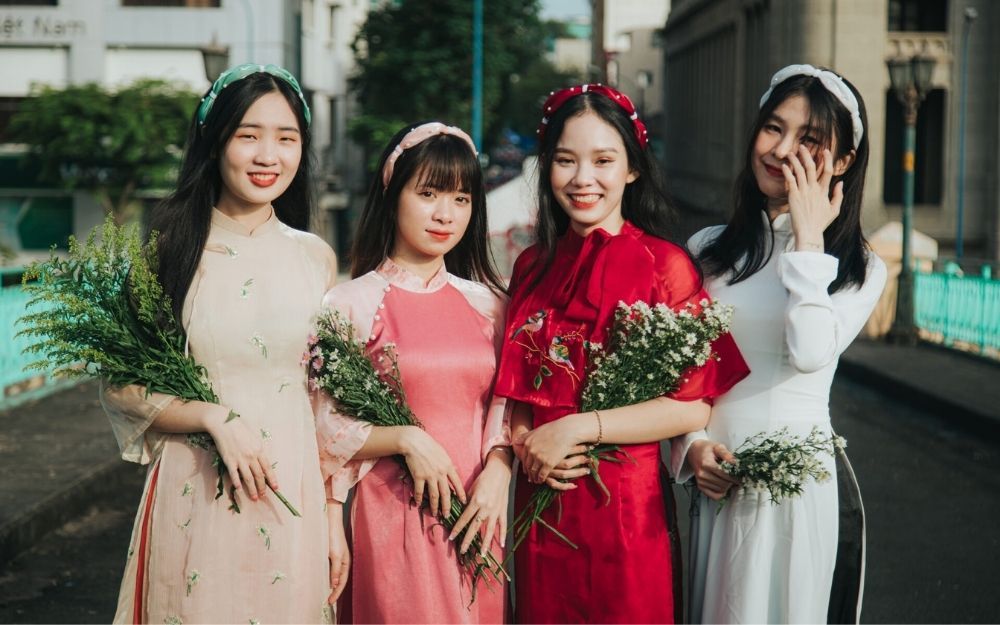 Khai Xuân Mặc Gì Để Thu Hút May Mắn Trong Công Việc, Cuộc Sống - 7