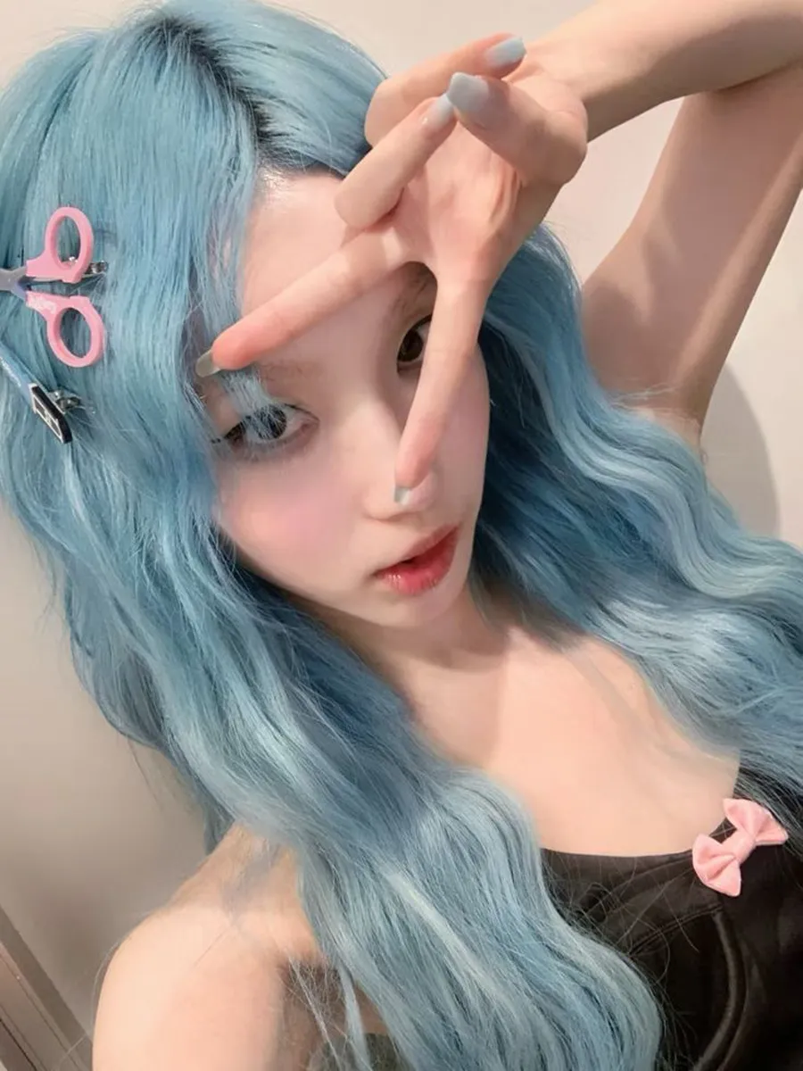 Màu tóc hợp mệnh Thủy