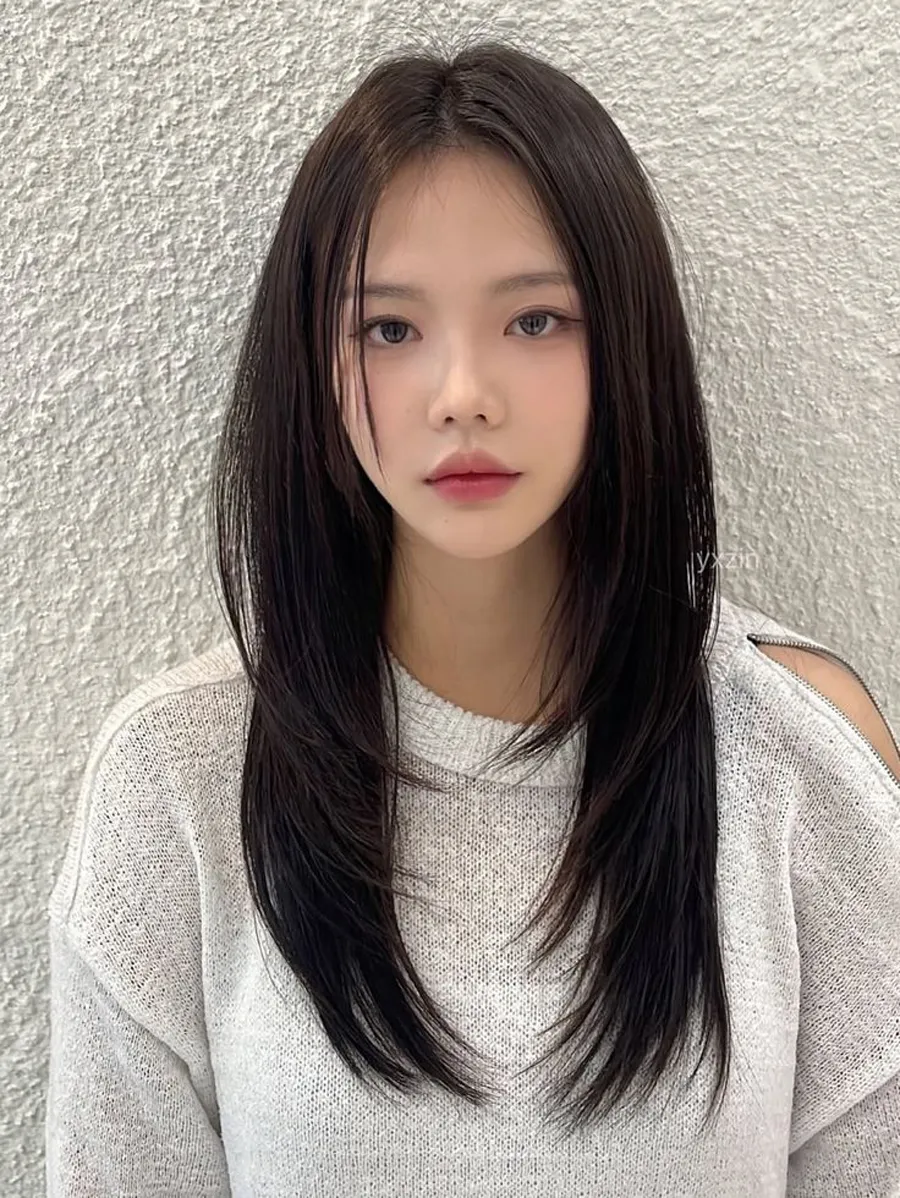 Tóc layer duỗi thẳng không mái