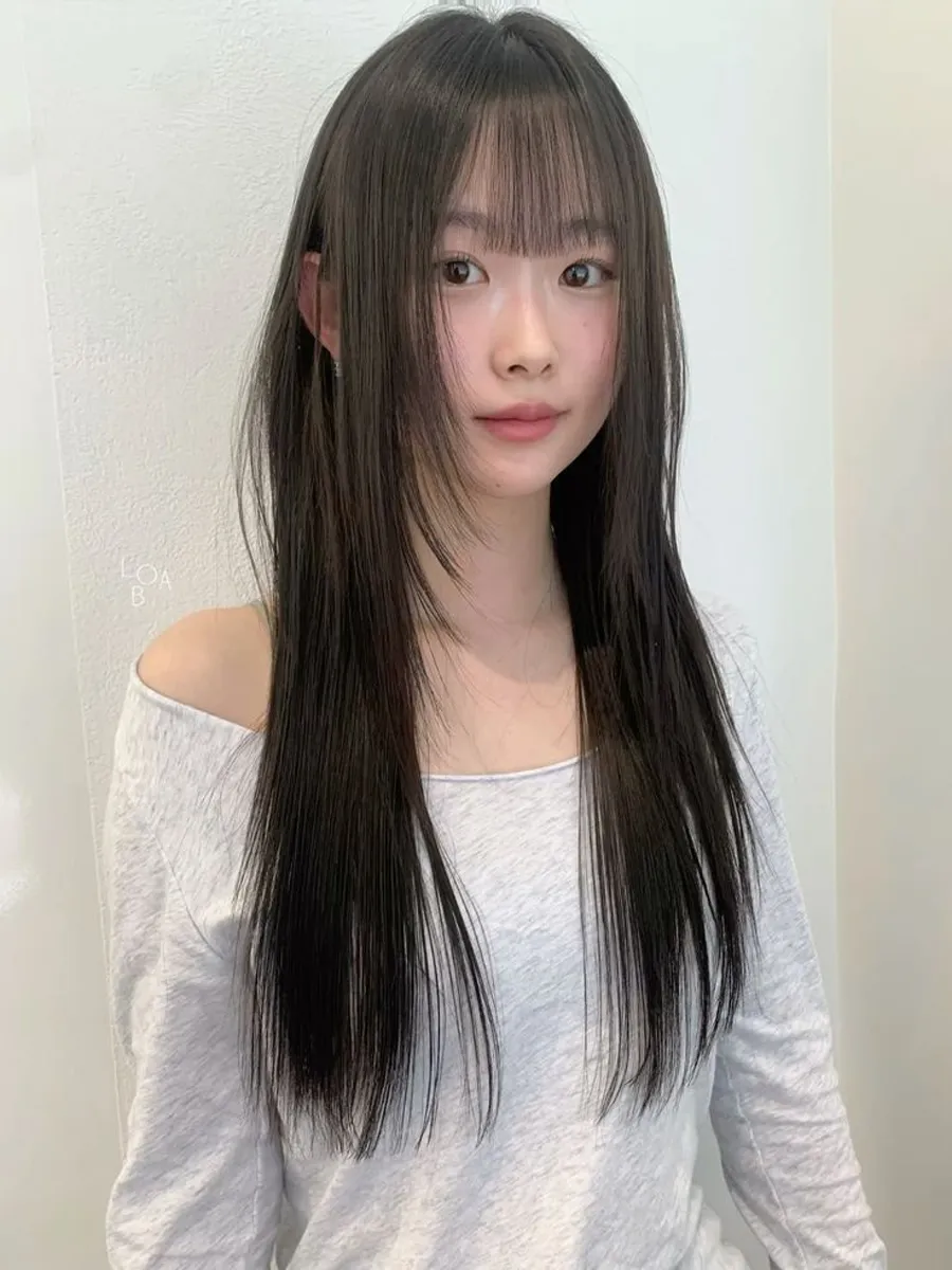 Tóc layer dài duỗi thẳng tự nhiên