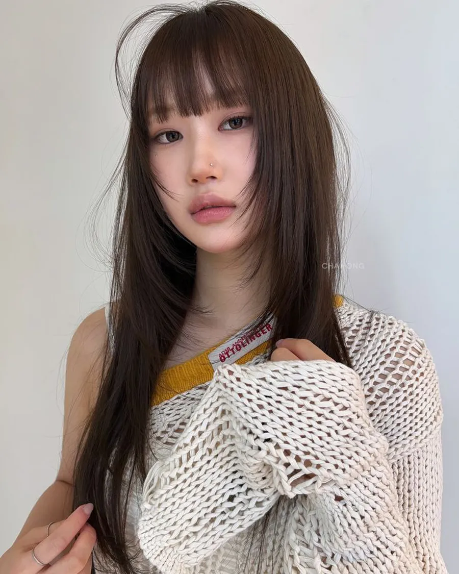 Tóc layer duỗi thẳng phù hợp với gương mặt nào