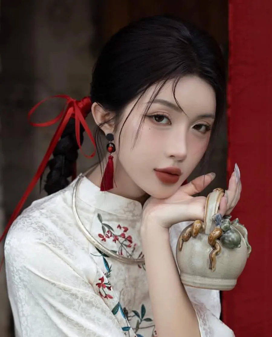 Công thức kết hợp màu son và áo dài hoàn hảo cho dịp năm mới - 4