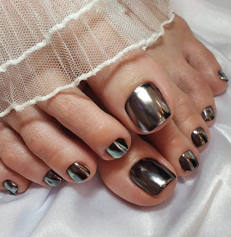 Mẫu móng chân Tết tráng gương