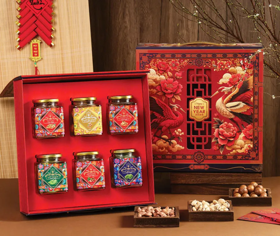 Các loại hạt dinh dưỡng và mứt Tết