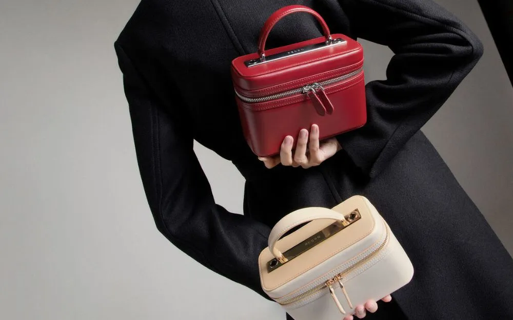 Top 16 Hãng Túi Xách Hàng Hiệu Bình Dân Bền Đẹp, Sang Trọng - 24