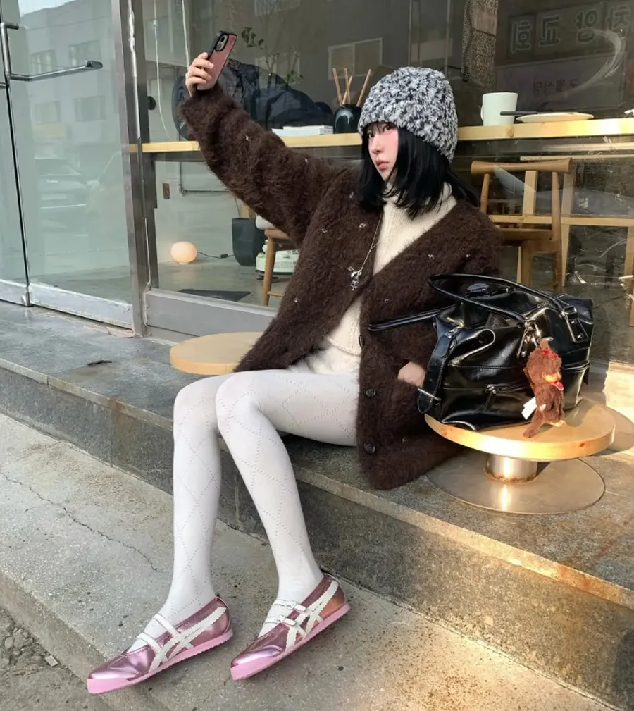 Giày thể thao “ballet-core”