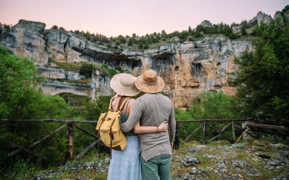 Bạn Gái Dịu Dàng Nên Tặng Gì? Gợi Ý 15 Món Quà Valentine Tinh Tế - 10