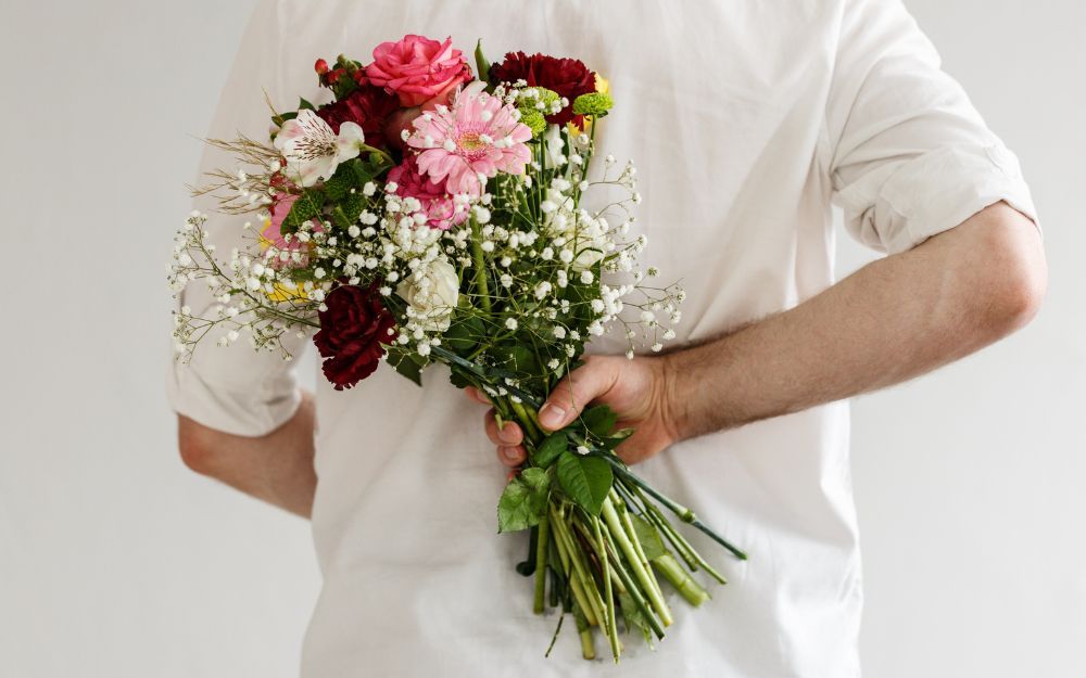 Bạn Gái Khó Tính Nên Tặng Quà Gì? Gợi Ý 10+ Món Quà Tinh Tế - 10