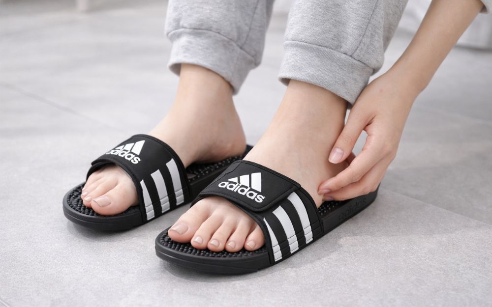 Review 15+ Dép Adidas Chính Hãng Bán Chạy Trong Năm 2026 - 2