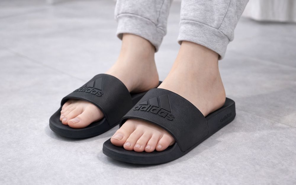 Review 15+ Dép Adidas Chính Hãng Bán Chạy Trong Năm 2026 - 9