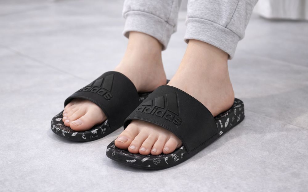 Review 15+ Dép Adidas Chính Hãng Bán Chạy Trong Năm 2026 - 13