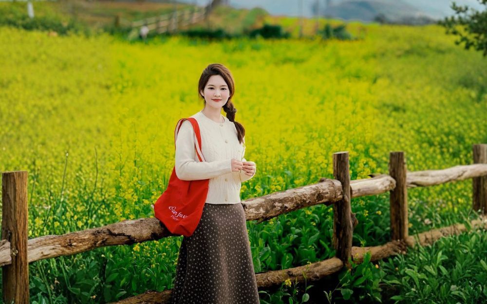 Đi Mộc Châu Mặc Gì Chụp Ảnh Đẹp? Gợi Ý 15+ Outfit Nam Nữ Cực Chill - 9