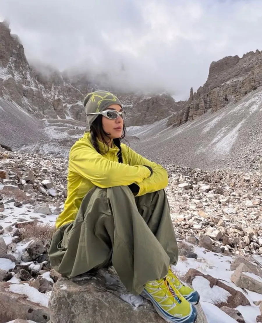 Ưu tiên sự linh hoạt với quần trekking