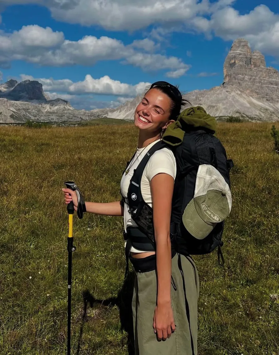 Áo thun basic cho lớp nền thoải mái