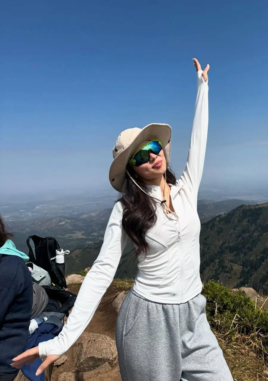 Phụ kiện trekking hoàn thiện outfit