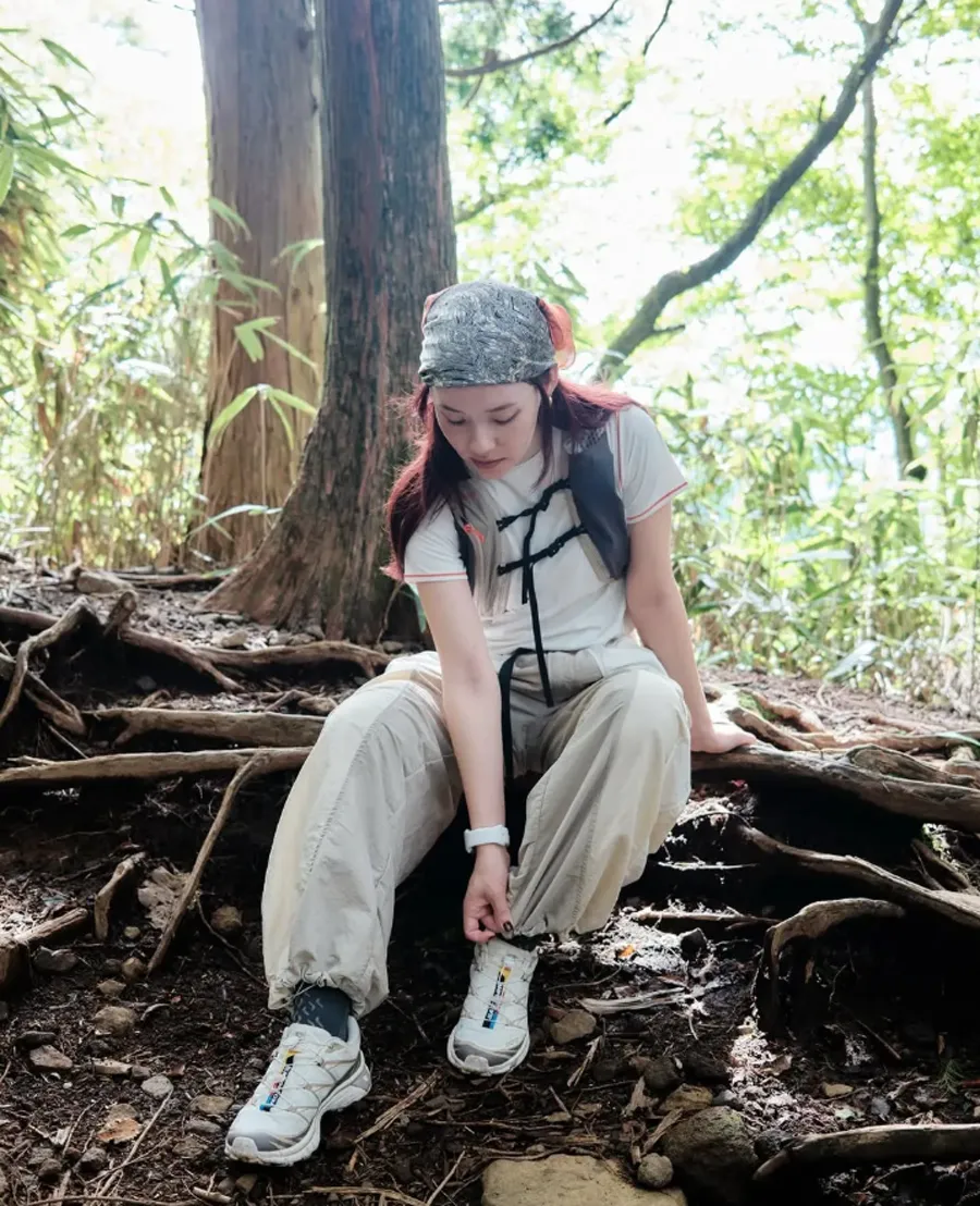 Áo thun basic cho lớp nền thoải mái